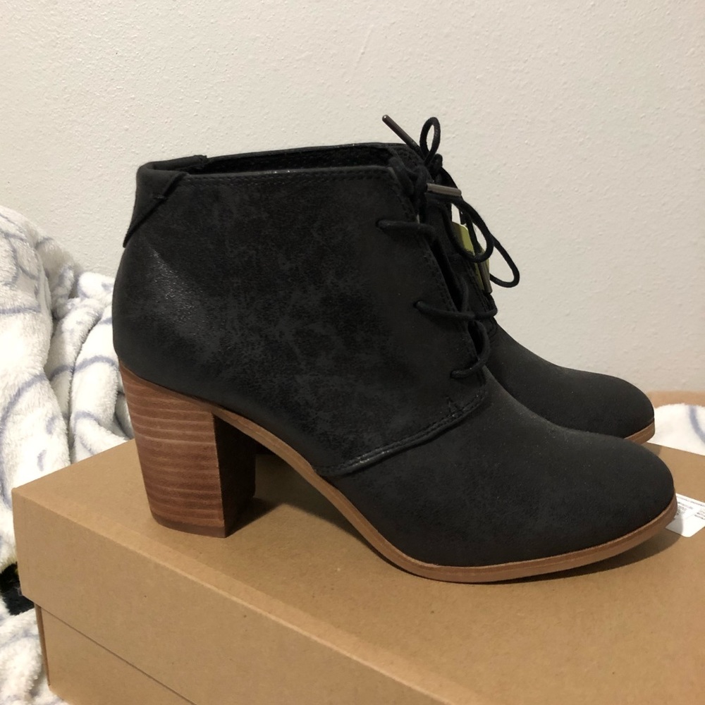 Toms Lace up lunata